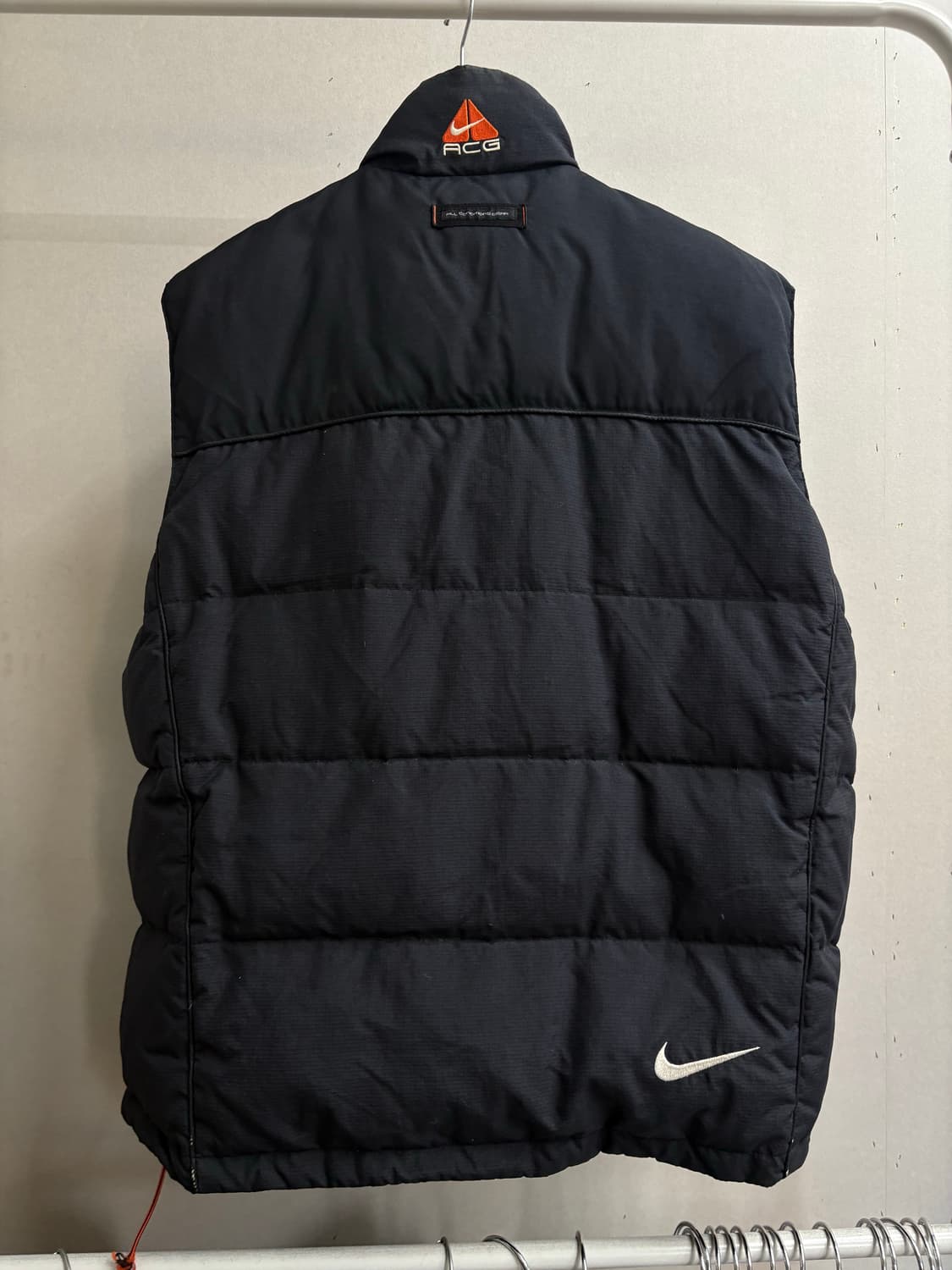 나이키acg 조끼패딩 상품이미지3