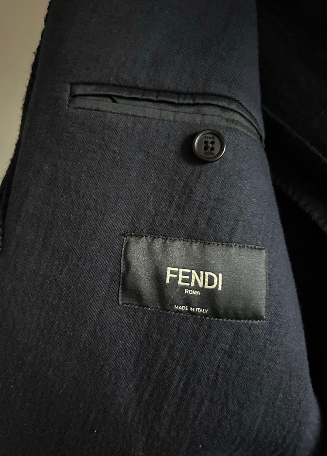 펜디 니트카라 자켓 상품이미지5