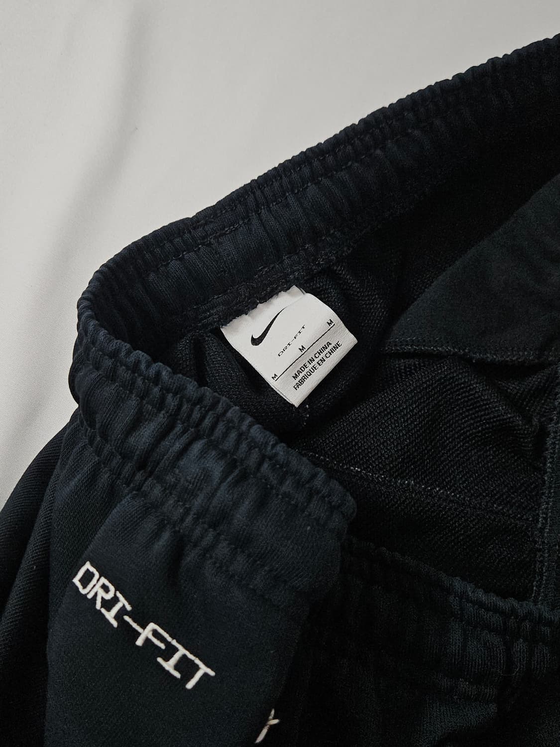 나이키 드라이핏 스탠다드 이슈 조거팬츠 스포츠테리 남성 M (거의새상품) 상품이미지4