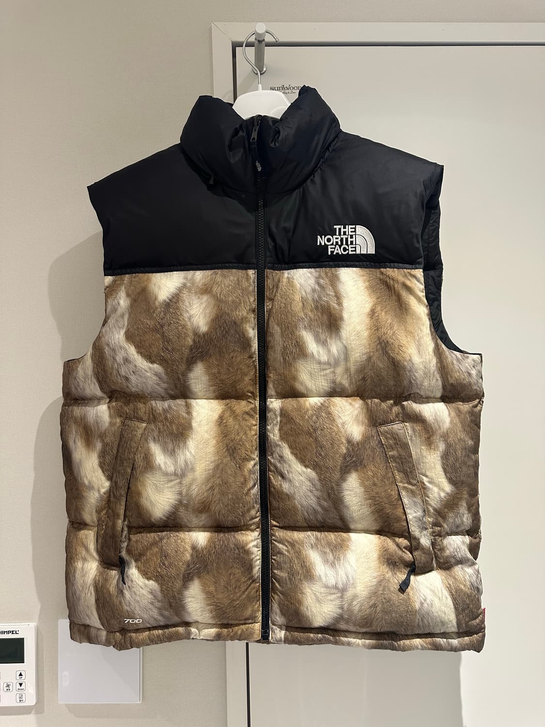 슈프림 노스페이스 퍼눕시 베스트 L 상품이미지1