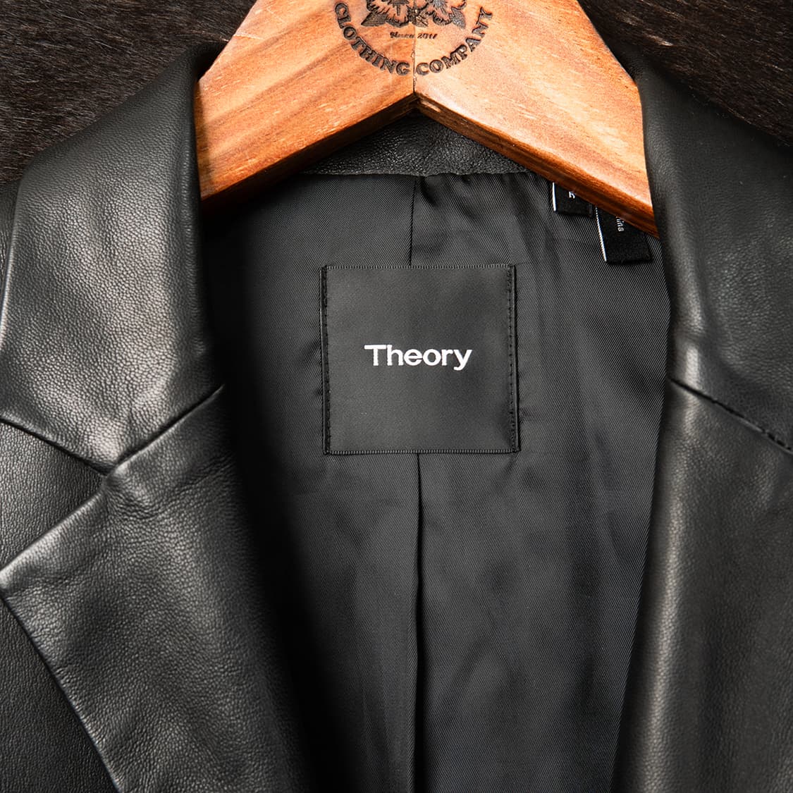 [38R] Theory 띠어리 램스킨 레더 블레이져 블랙  상품이미지2