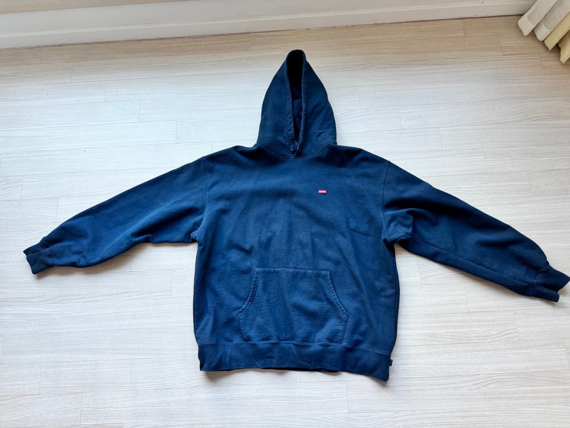 슈프림 스몰박스로고 네이비 후드티 XXL 상품이미지1