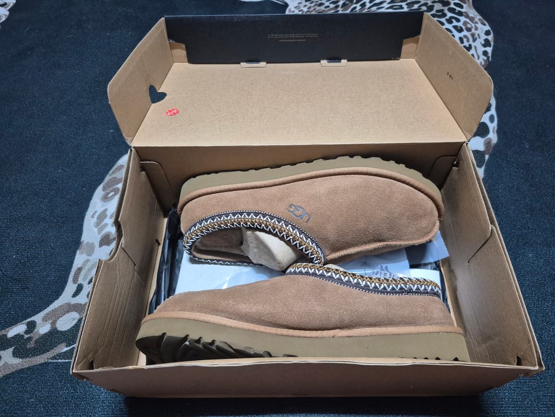 어그 UGG 타스만 체스트넛 275 새상품 상품이미지3