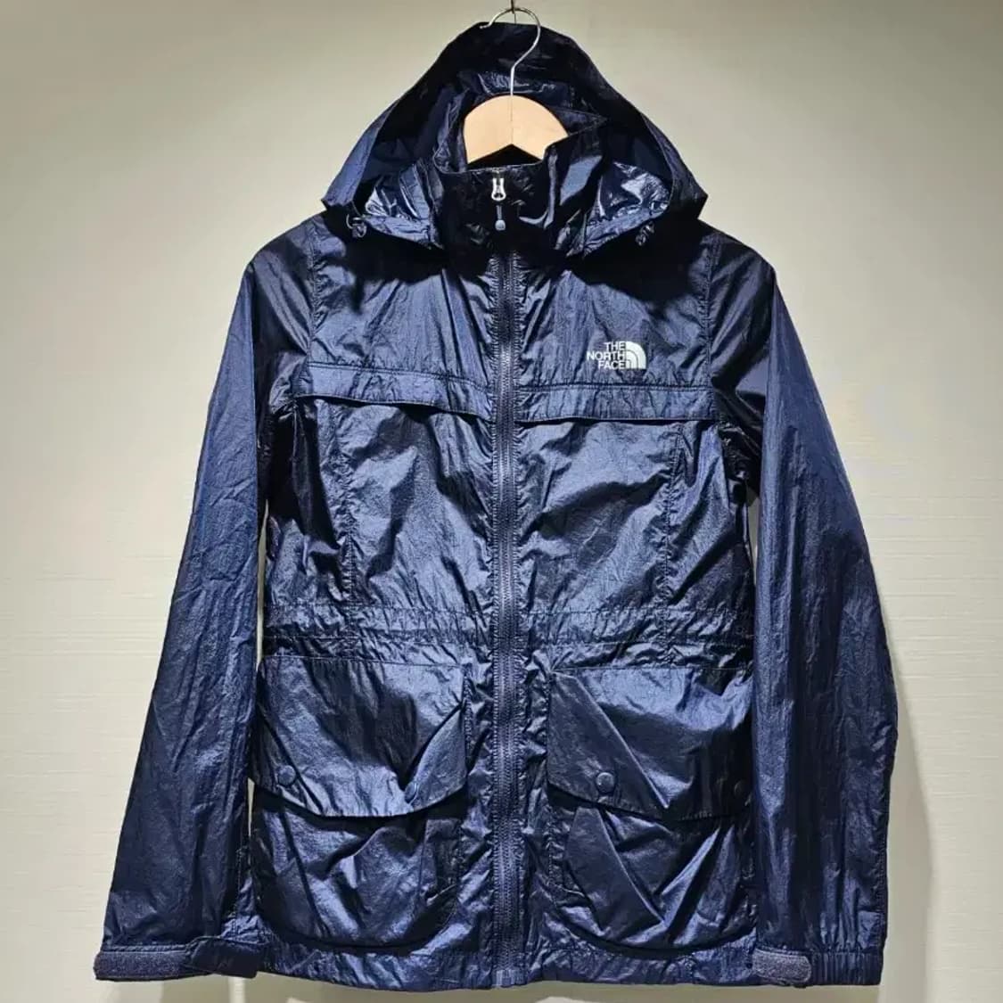 노스페이스 여성 경량 바람막이 자켓 55 상품이미지2