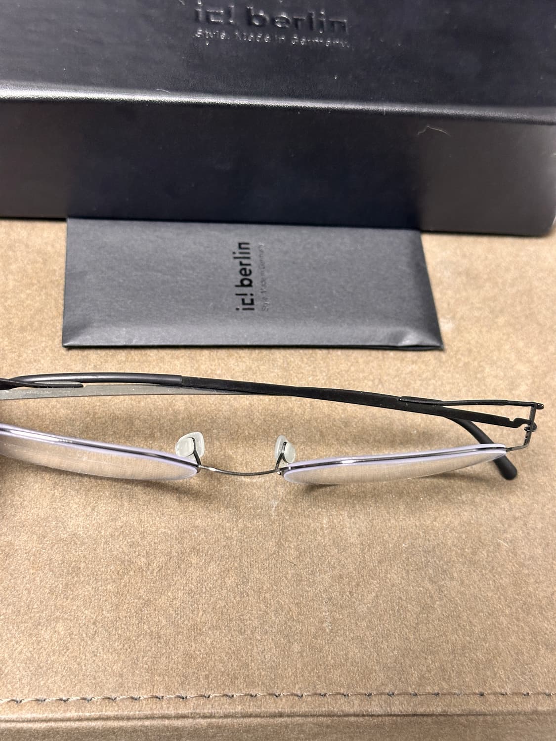 아이씨베를린 Lio 건메탈 안경 상품이미지6