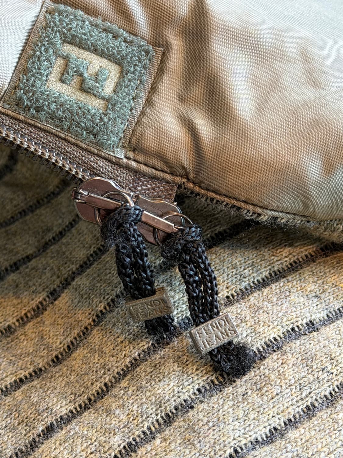 빈티지 팬디 롱패딩 상품이미지9