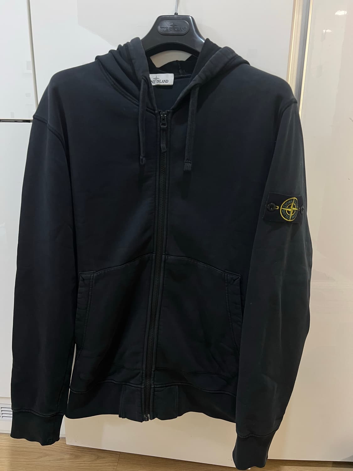 23fw 스톤아일랜드 후드집업 xl 상품이미지1