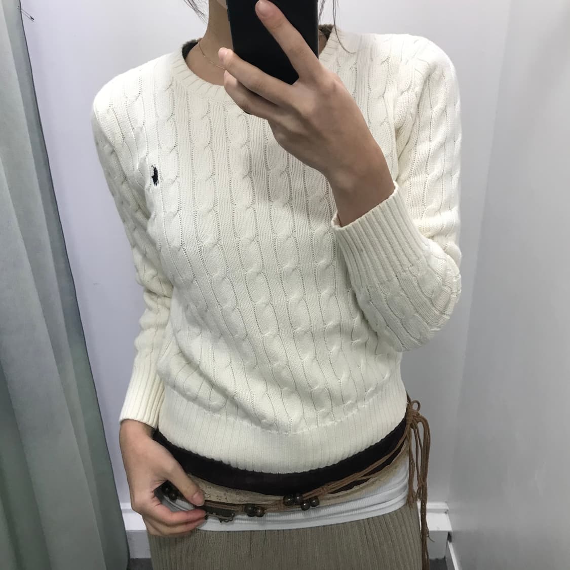 폴로 아이보리 꽈베기 니트 상품이미지1