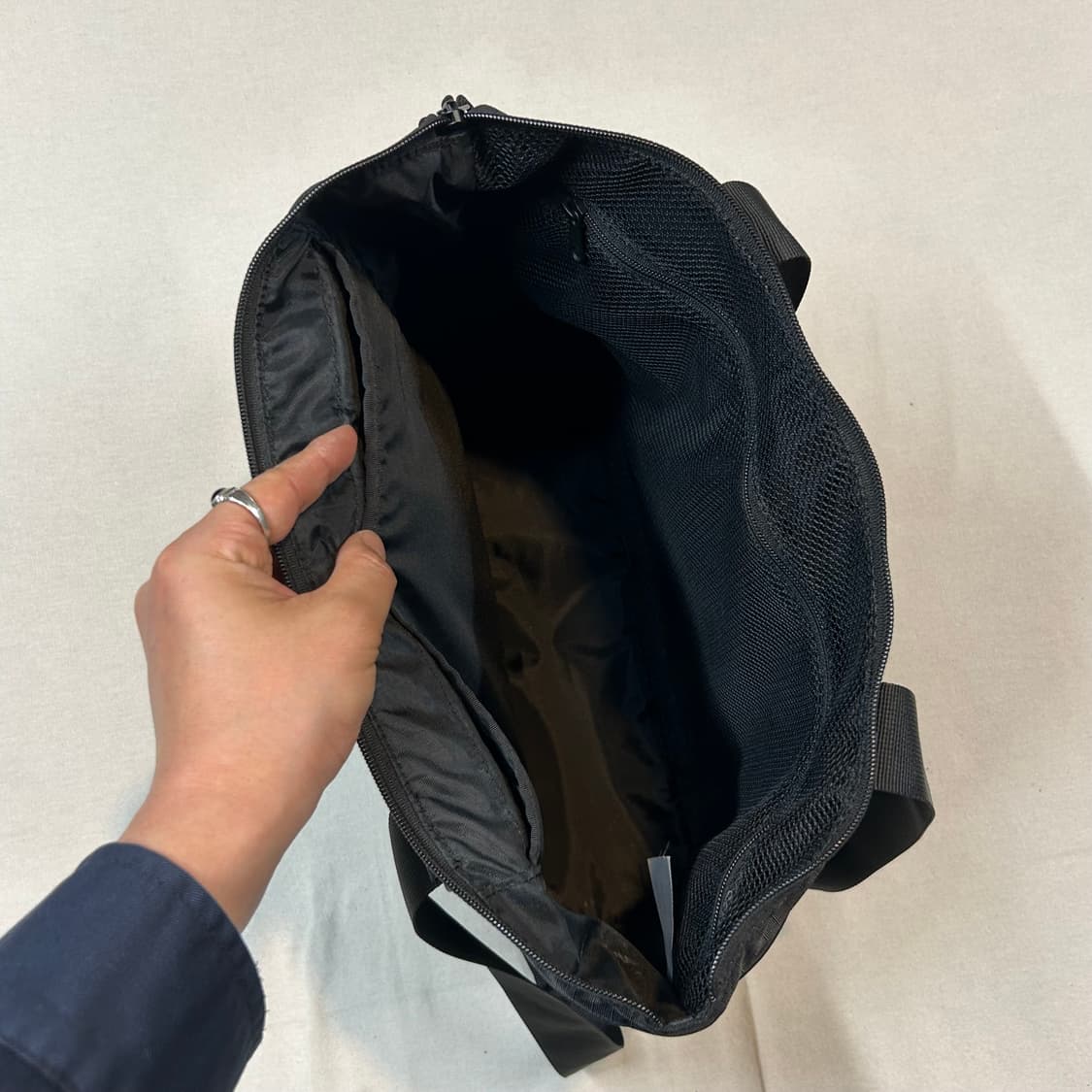 노스페이스 블랙 숄더백 토트백 상품이미지7