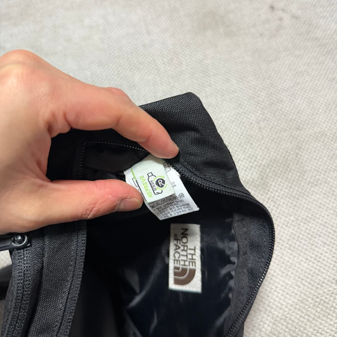 노스페이스 화이트라벨 블랙 웨이스트백 상품이미지4