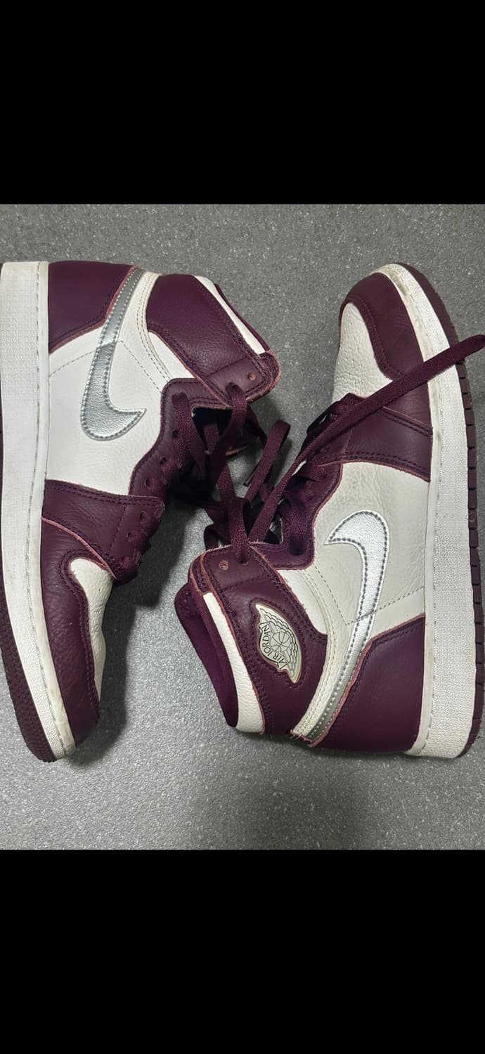 나이키 에어 조던 1 레트로 하이 보르도 GS 250 상품이미지4