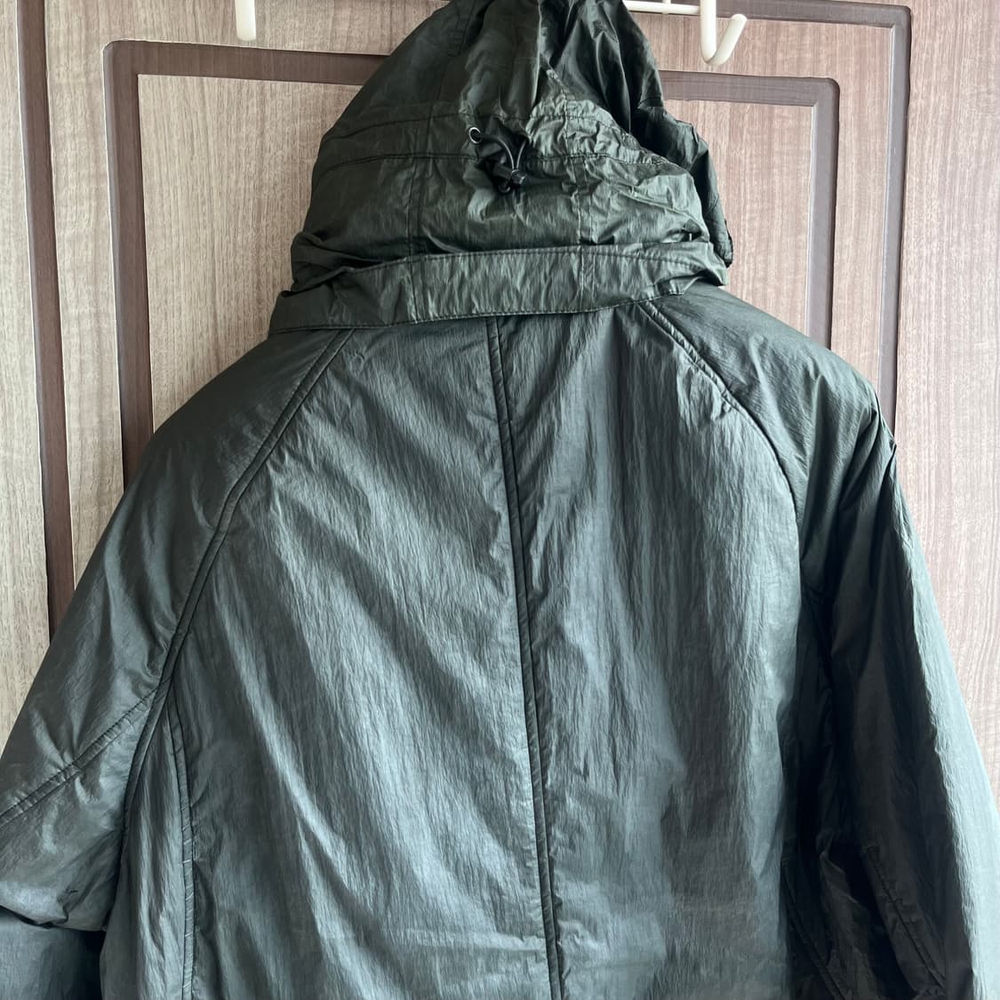 [새상품]언어펙티드 패디드 오블리크 집 점퍼 크랙그린 상품이미지5