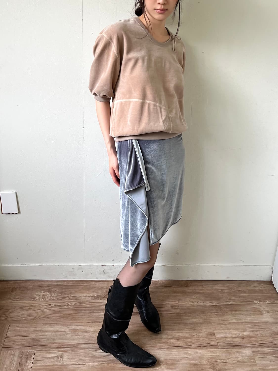 TRANS CONTINENTS 벨벳 랩 스커트 상품이미지7