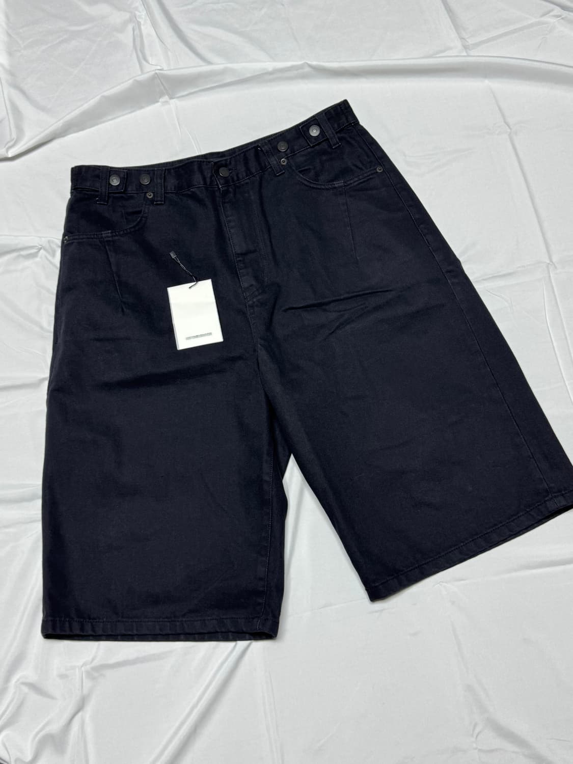 해칭룸 wide shorts dyed indigo 4 상품이미지1