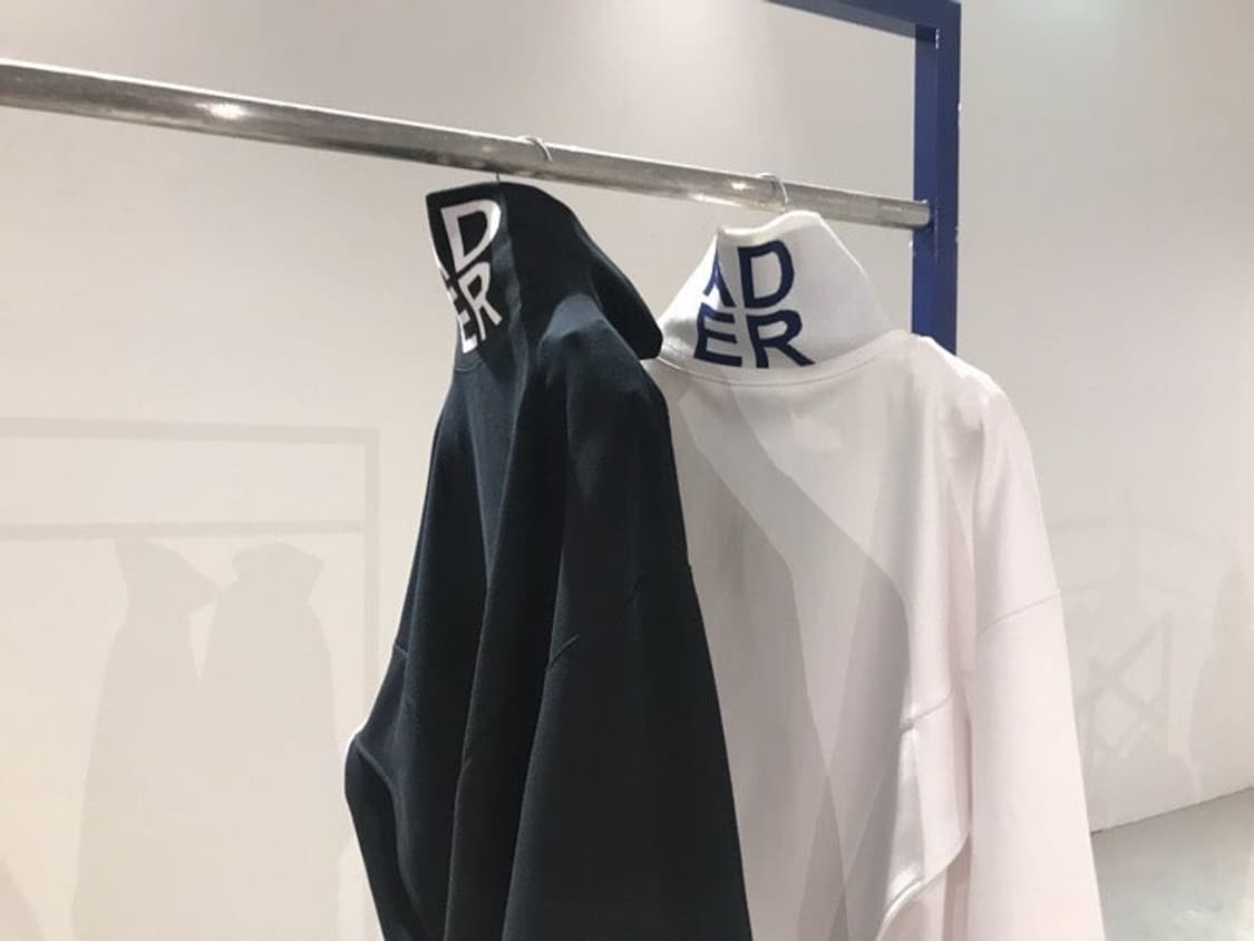 아더에러 X 푸마 터틀넥 맨투맨 M (100사이즈 정도) 상품이미지1