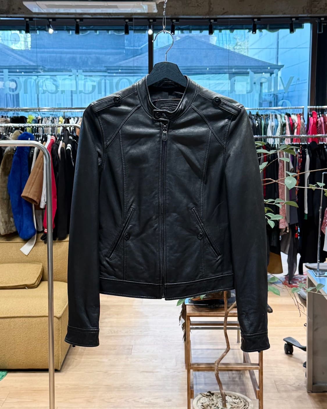 리바이스 딥올리브 쉽스킨 라이더 자켓 상품이미지1