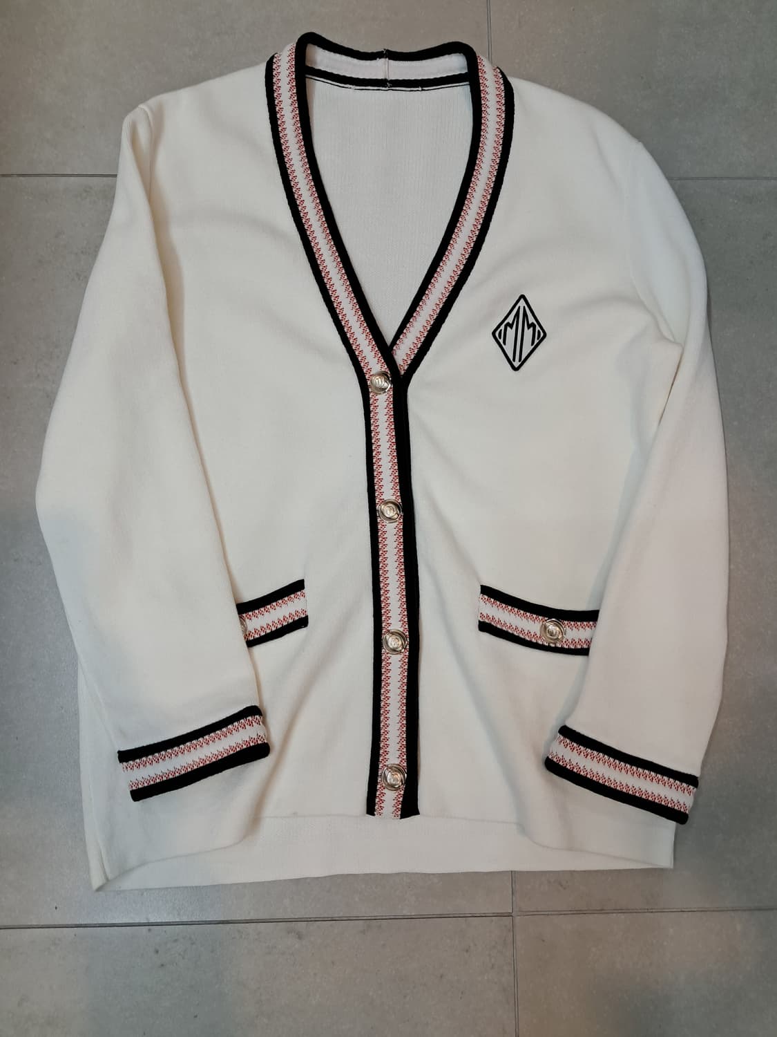 마쥬 아이보리 트리밍 가디건 1사이즈 상품이미지1