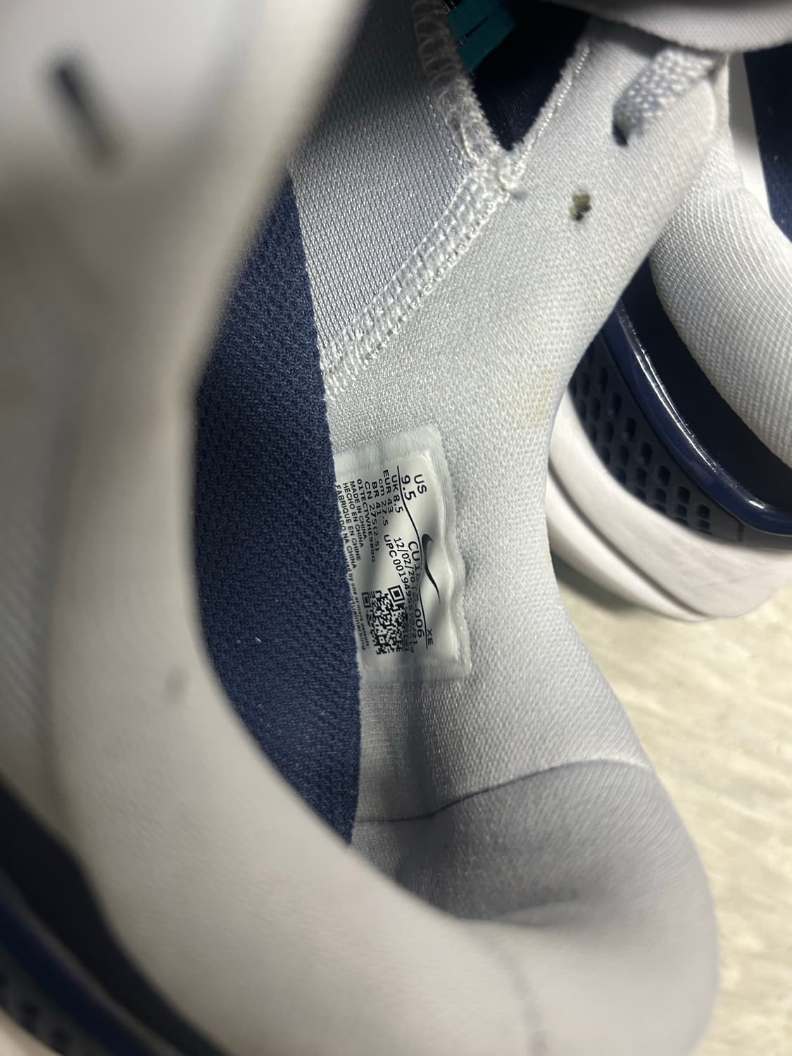 나이키 줌 보메로 15 남성 런닝화 275 상품이미지5