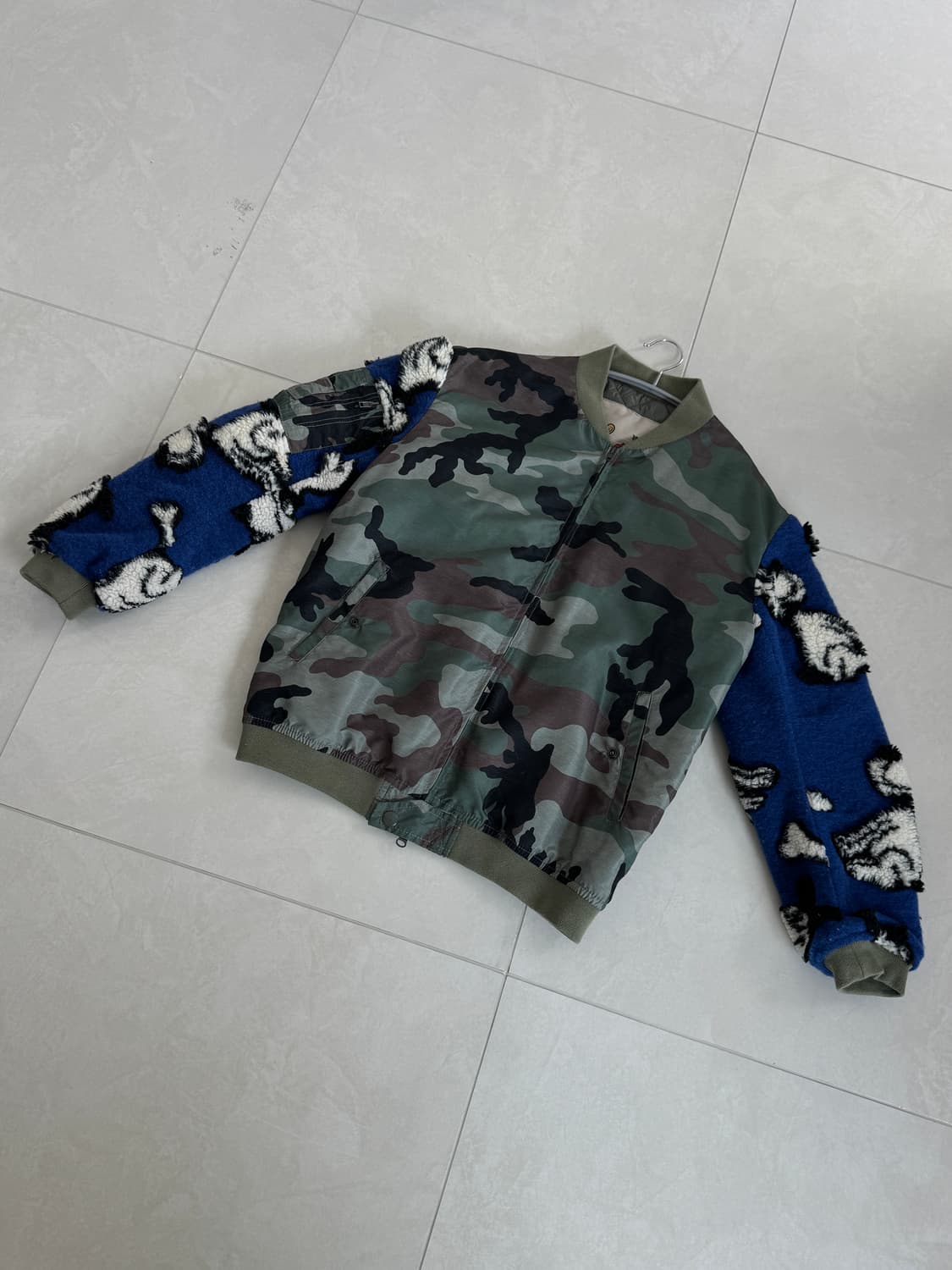 History Repeats 카모 봄버 여성85 상품이미지2