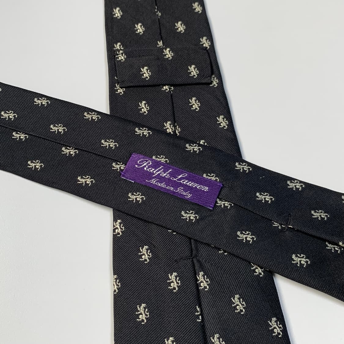 폴로 랄프로렌 퍼플라벨 블랙컬러 명품 100실크 최상급 넥타이 8.3cm 상품이미지4
