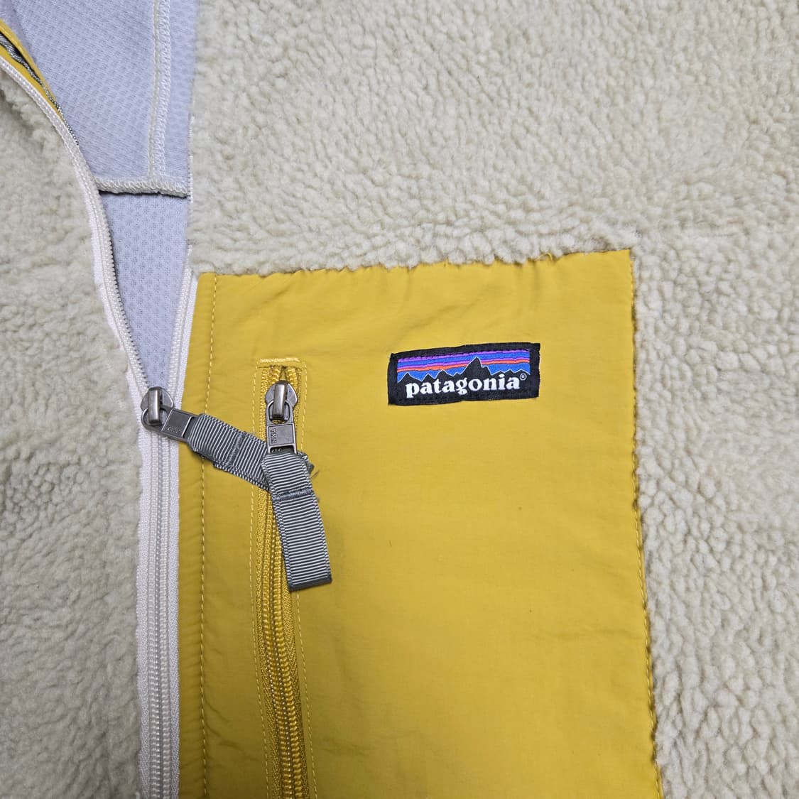 Patagonia 클래식 레트로-X 플리스 재킷 상품이미지3