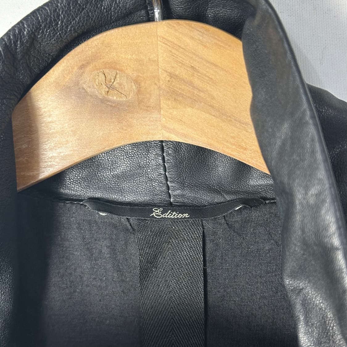 [JPN] 에디션 워시드 레더 비대칭 집업 자켓 상품이미지5