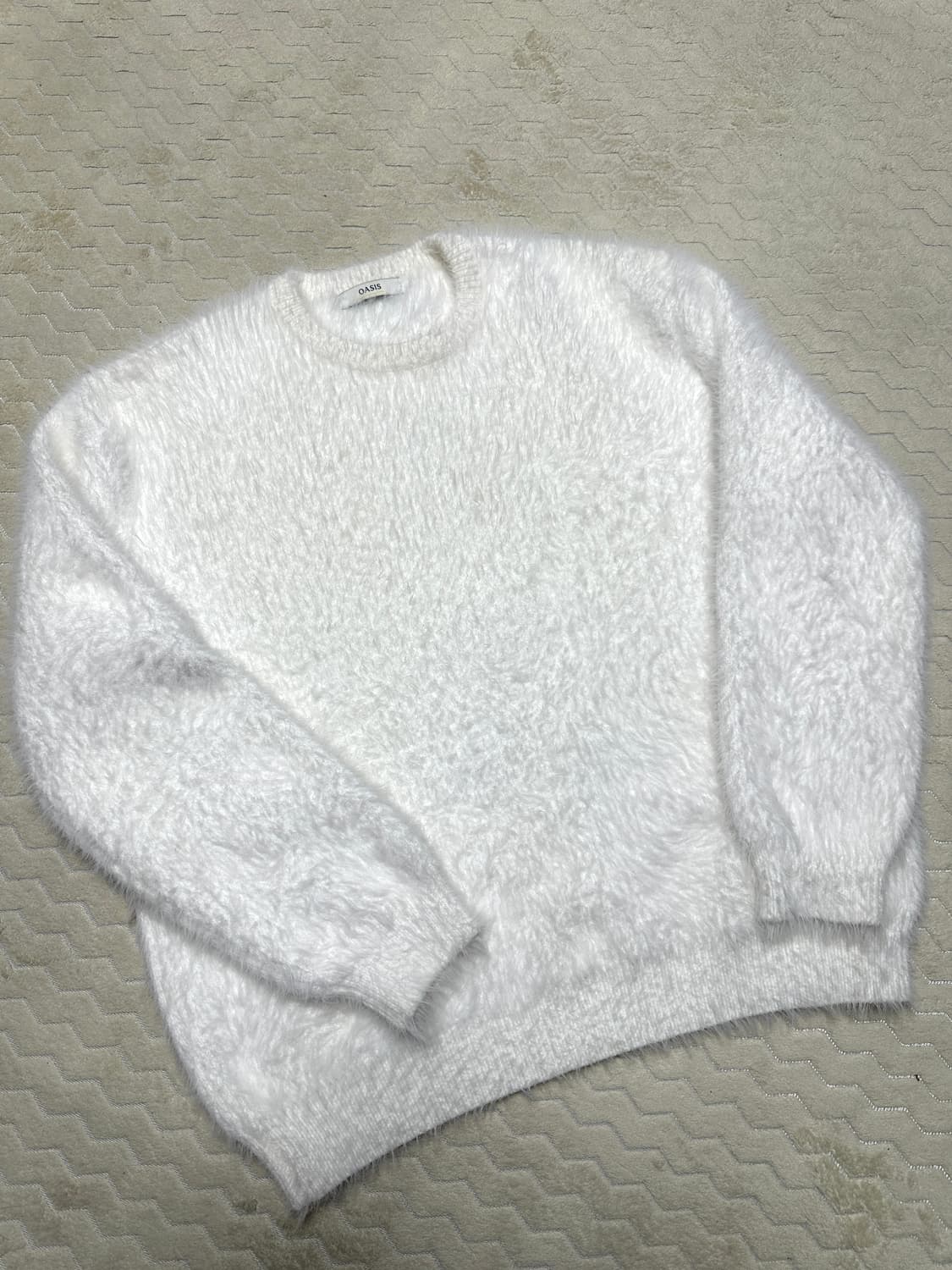 [one] 오아시스 헤어리 니트 상품이미지4