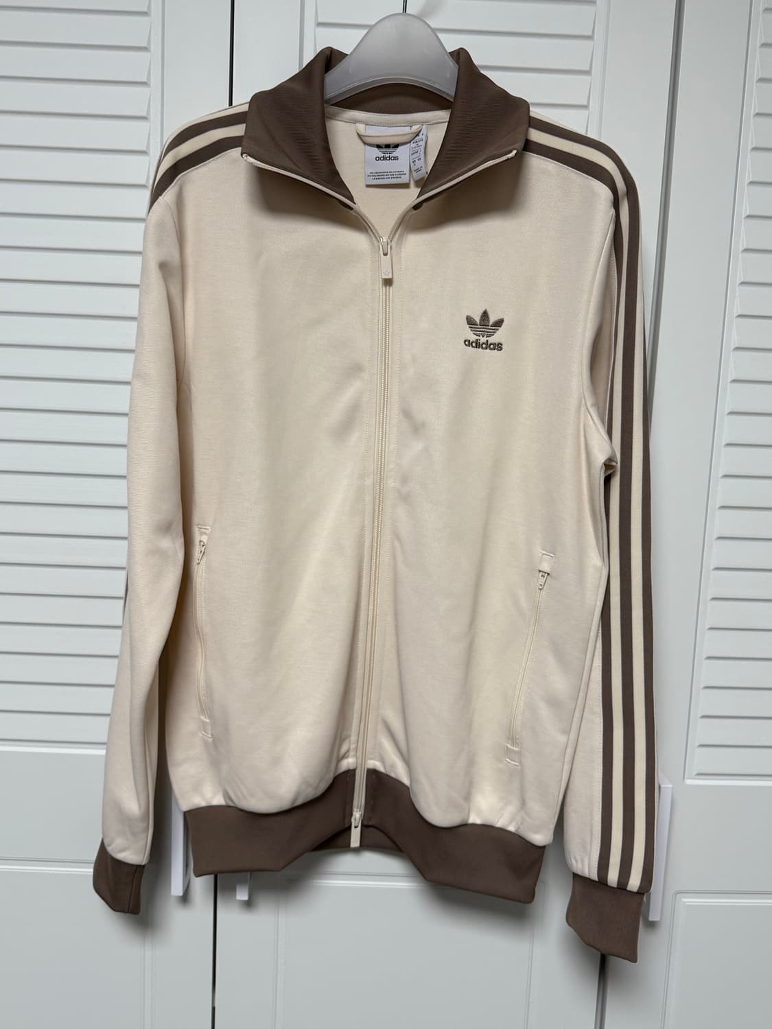 아디다스 아디컬러 클래식 베켄바우어 트랙탑 원더 화이트 트레이스 브라운  상품이미지2