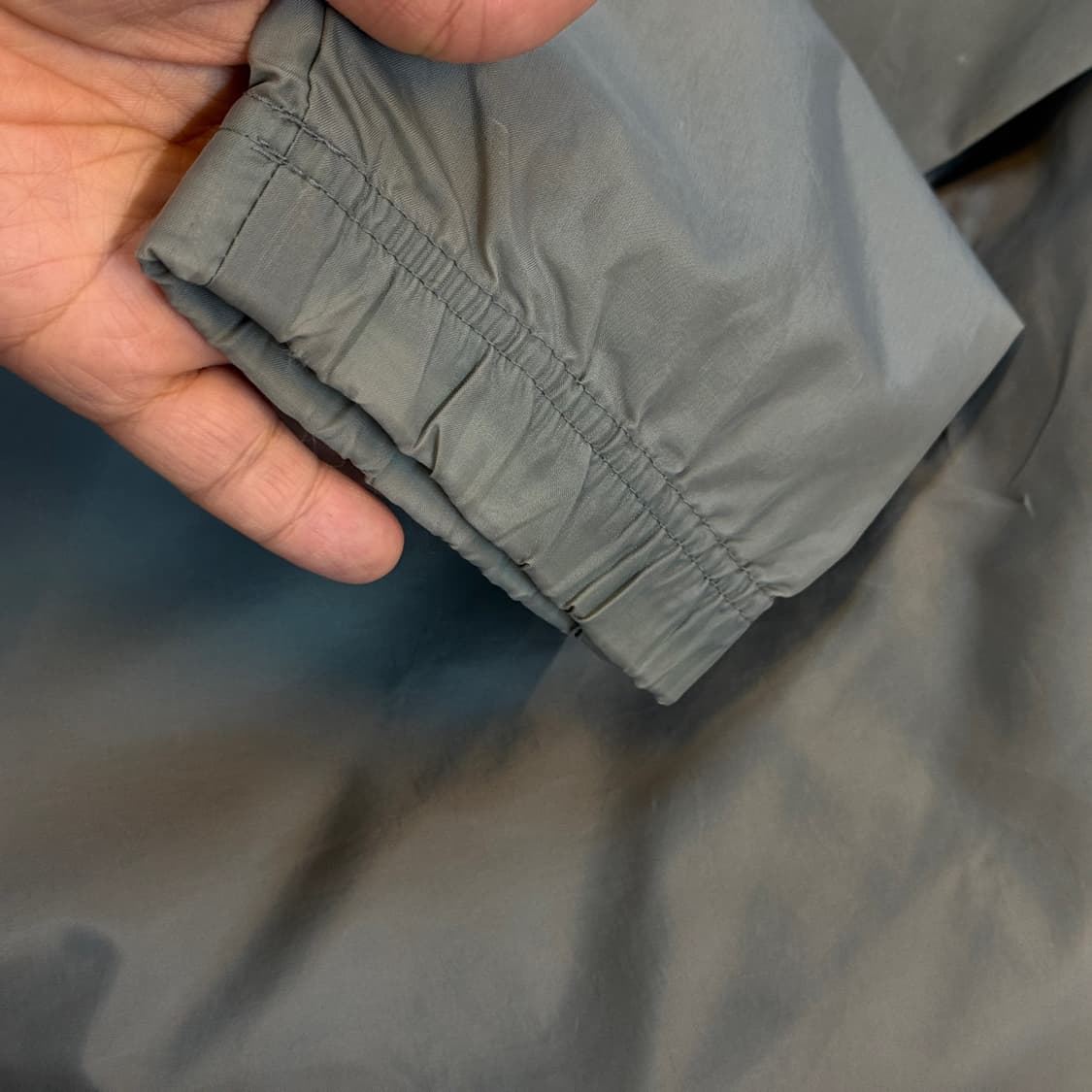 갭 라이트 나일론 윈드 브레이커 상품이미지8