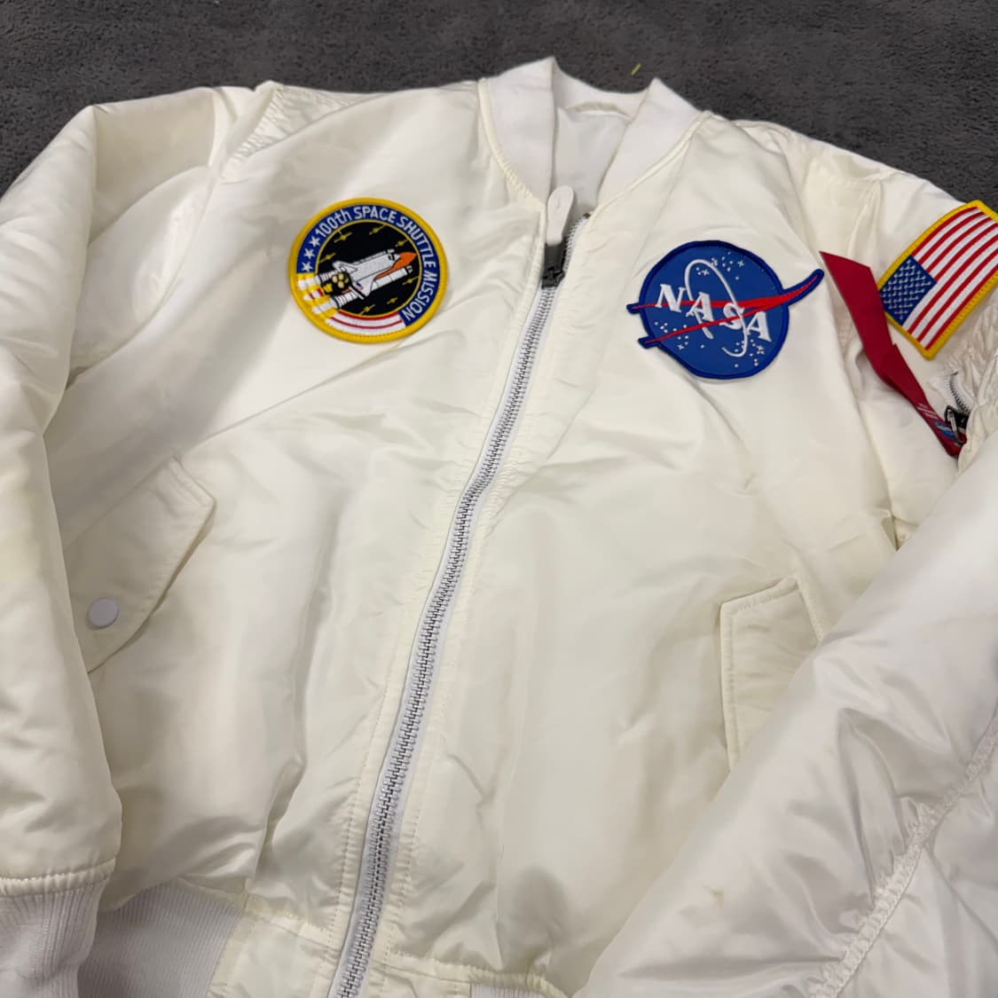 [ 정품/M ] 알파인더스트리 나사 플라이트 ma-1 리버시블 항공점퍼 상품이미지1