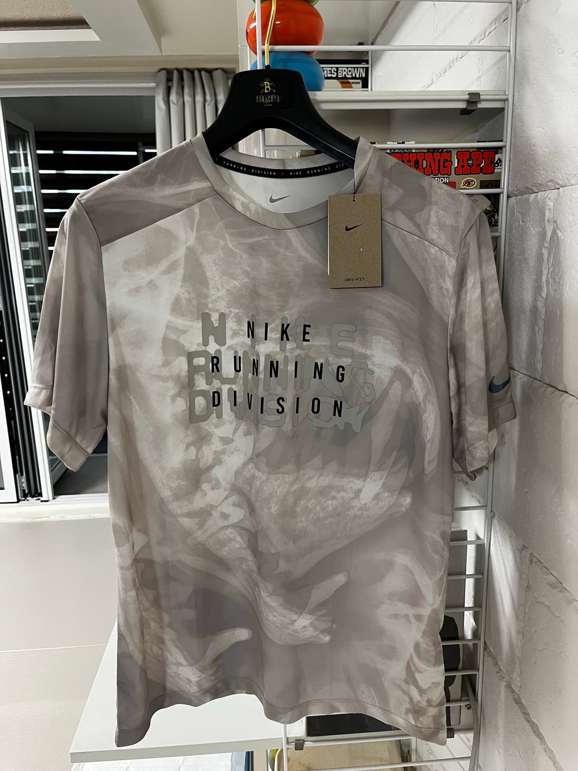 나이키 러닝디비전 티셔츠 M 상품이미지1
