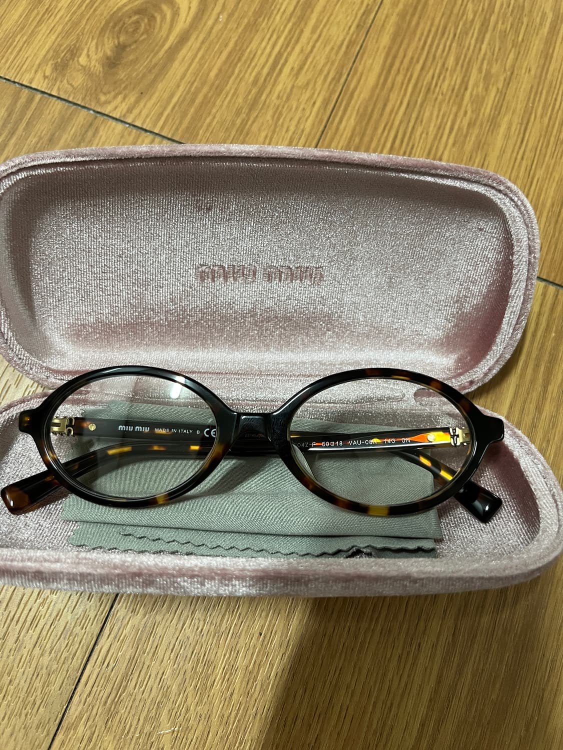 미우미우 리가드안경 판매합니다 상품이미지1