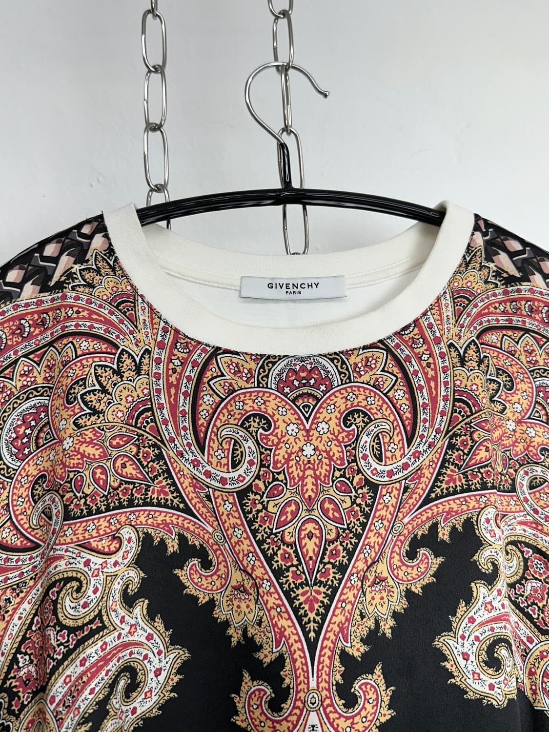 Givenchy Paisley Print Panel T-Shirt 상품이미지2