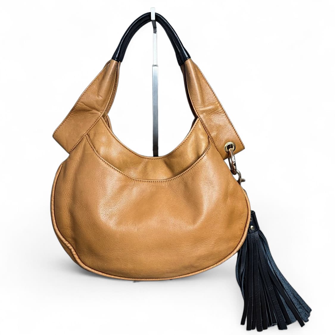 비비안 웨스트우드 보포드 레더 호보백 상품이미지2