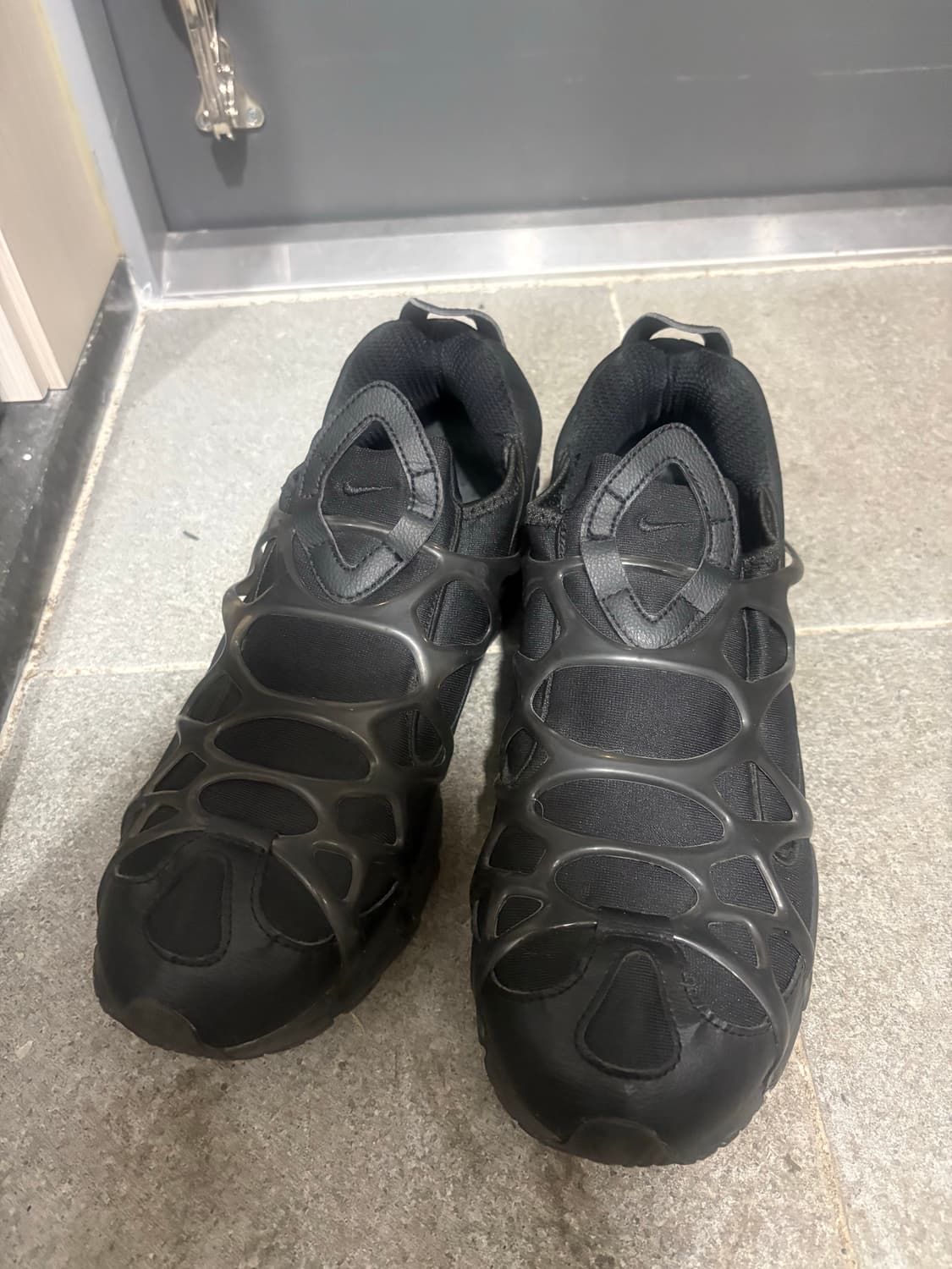 나이키 에어 쿠키니 트리플블랙 295 상품이미지1