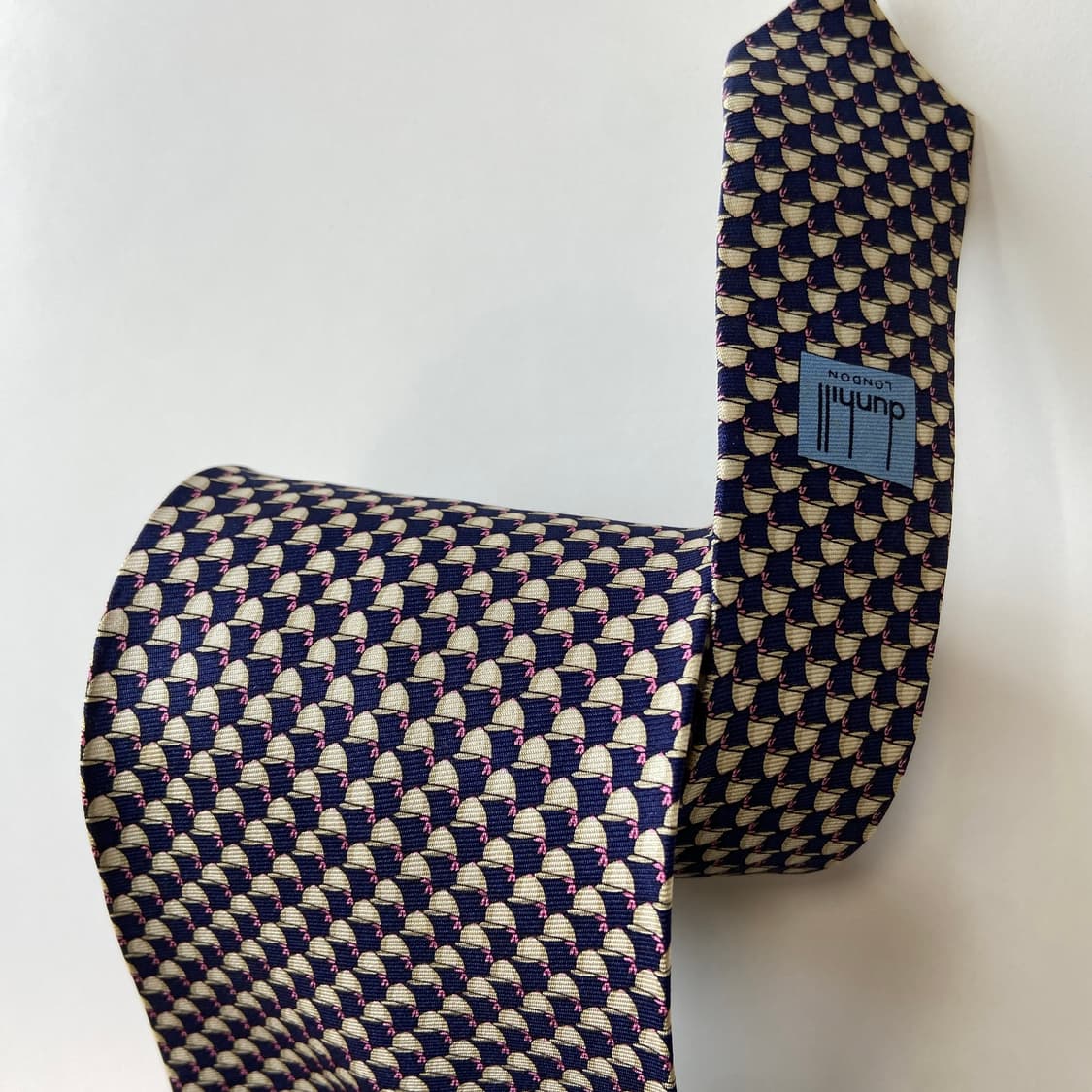 던힐(dunhill) 명품 정품 넥타이 8.8cm 상품이미지4