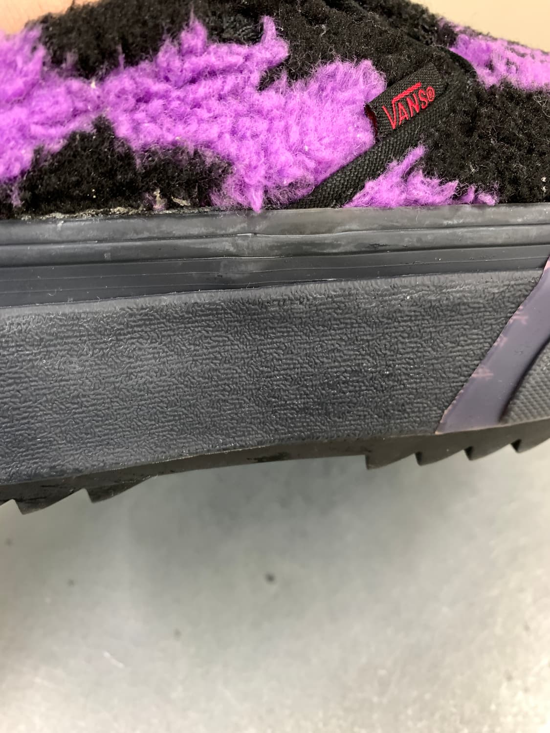 반스 X 아이린이즈굿 클래식 슬립온 뮬 스택드 퍼플 260 상품이미지4