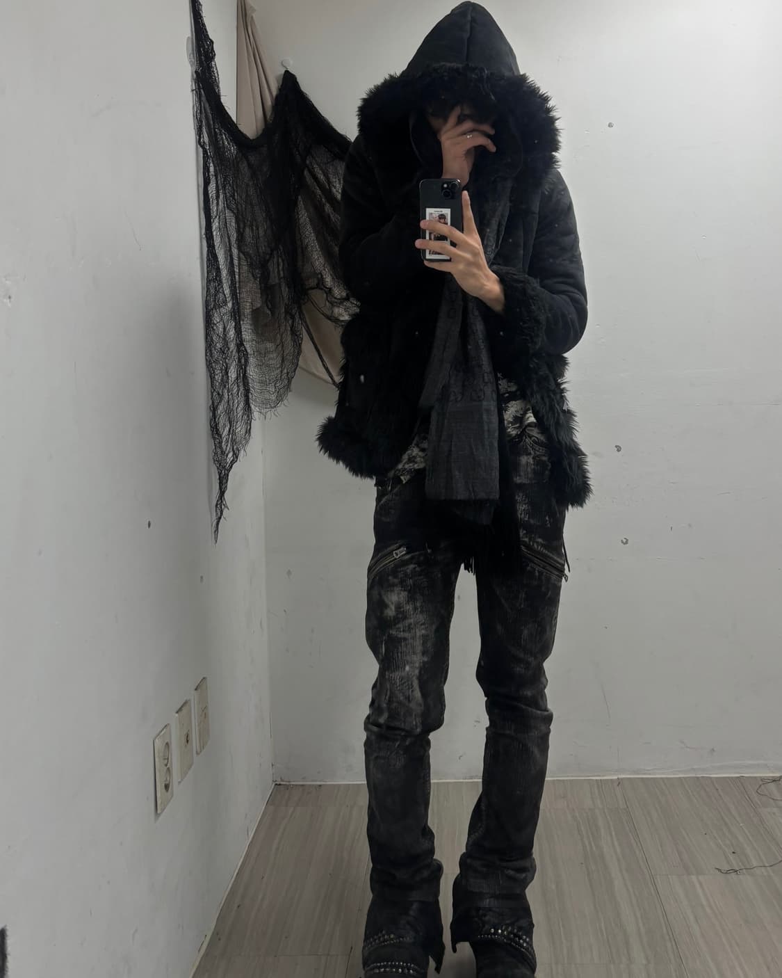 [EGOIST JAPAN] VKEI mood Black Fur Hoodi 상품이미지1