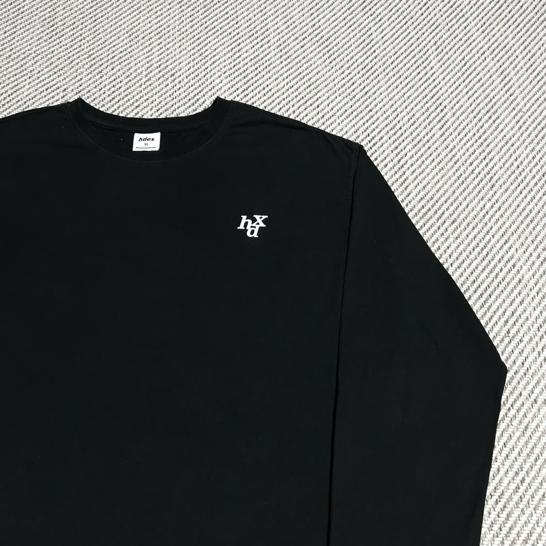 [XL] Hdex 에이치덱스 블랙 라운드 롱 슬리브 티셔츠 상품이미지2