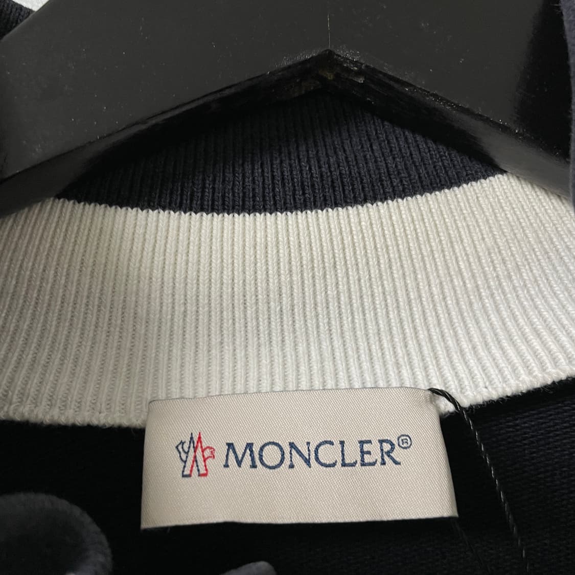 몽클레어 네이비 집업 XL  상품이미지5