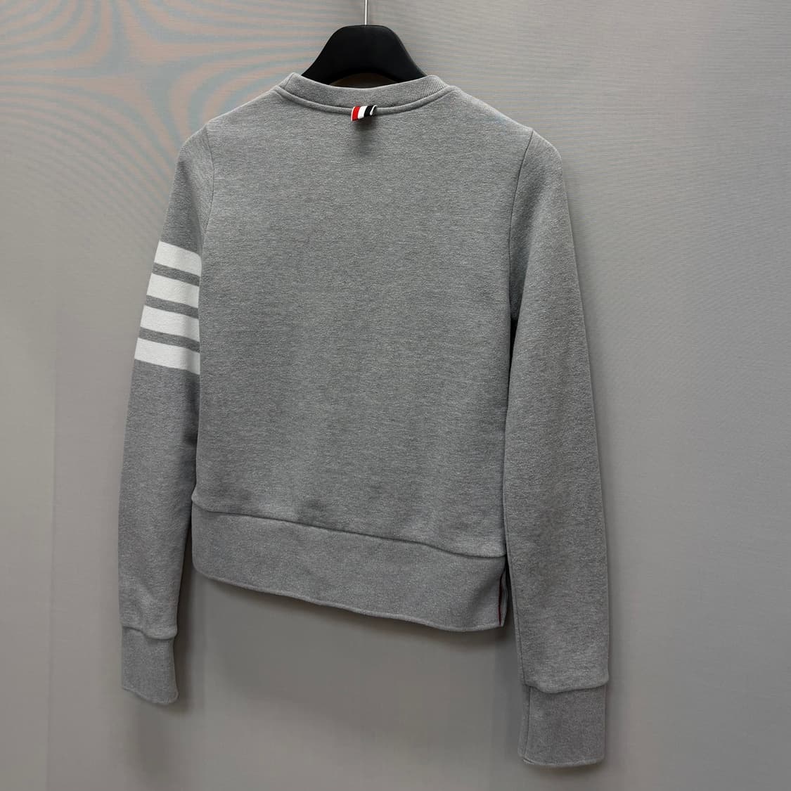 톰브라운 사선완장 맨투맨 (44)  상품이미지5