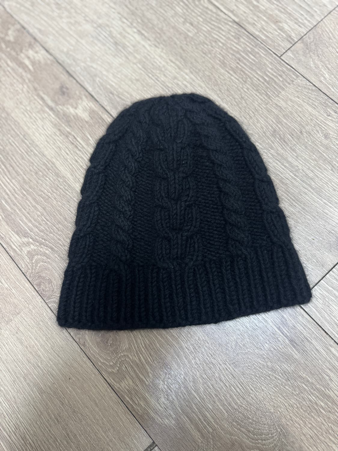 솔로이스트 18FW 비니 상품이미지1