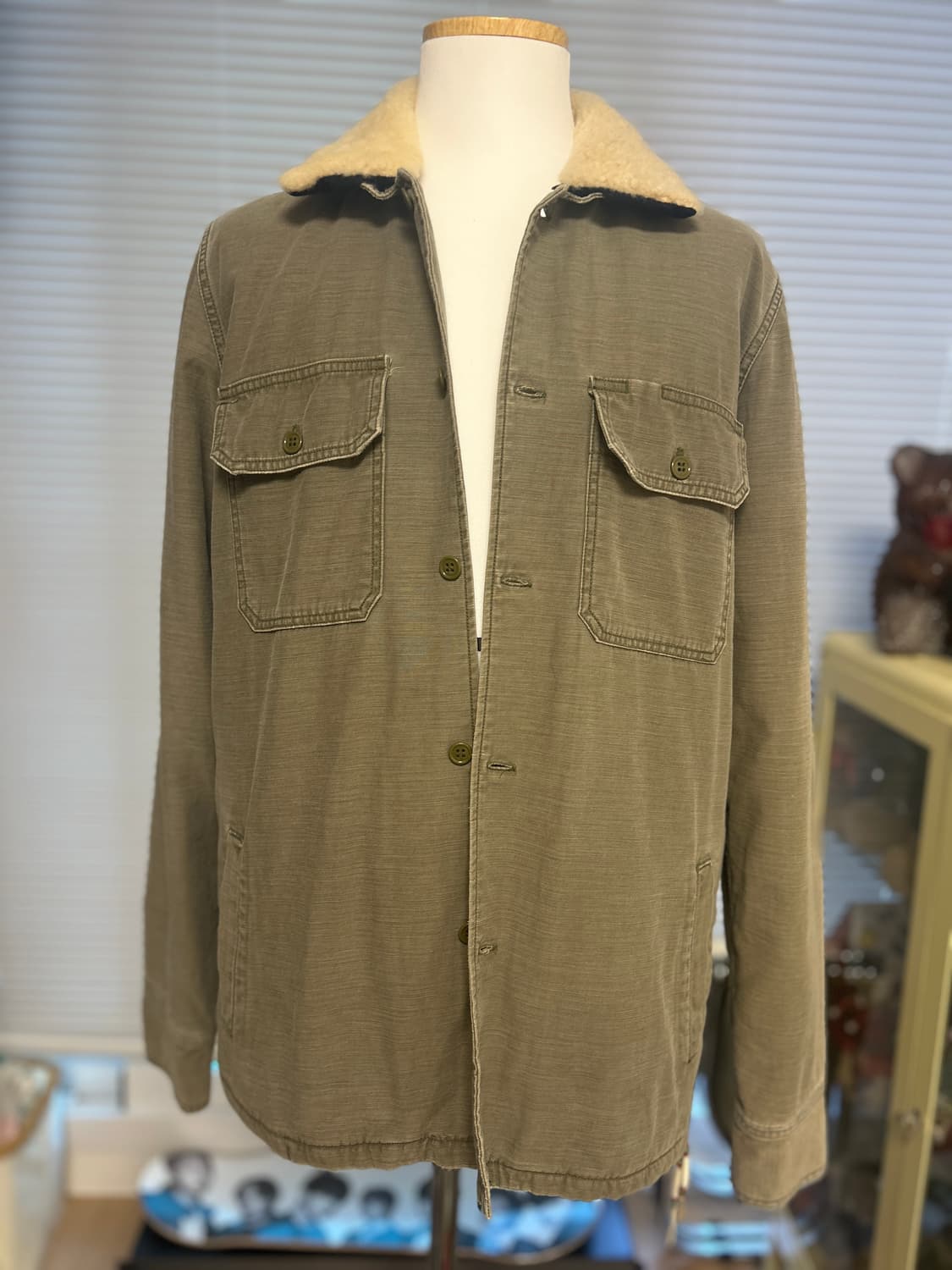 REMI RELIEF 퀼티드  라이닝  사이드 비즈포인트 셔츠 상품이미지1