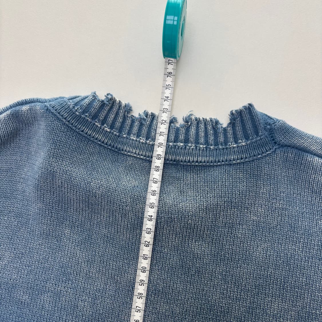 niko and 데미지 워싱 니트 맨투맨 상품이미지8