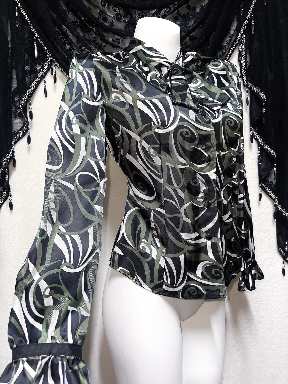 오네갸루 로맨틱고딕 고스펑크 기하학 패턴 새틴 블라우스 셔츠 오리엔탈 상품이미지3