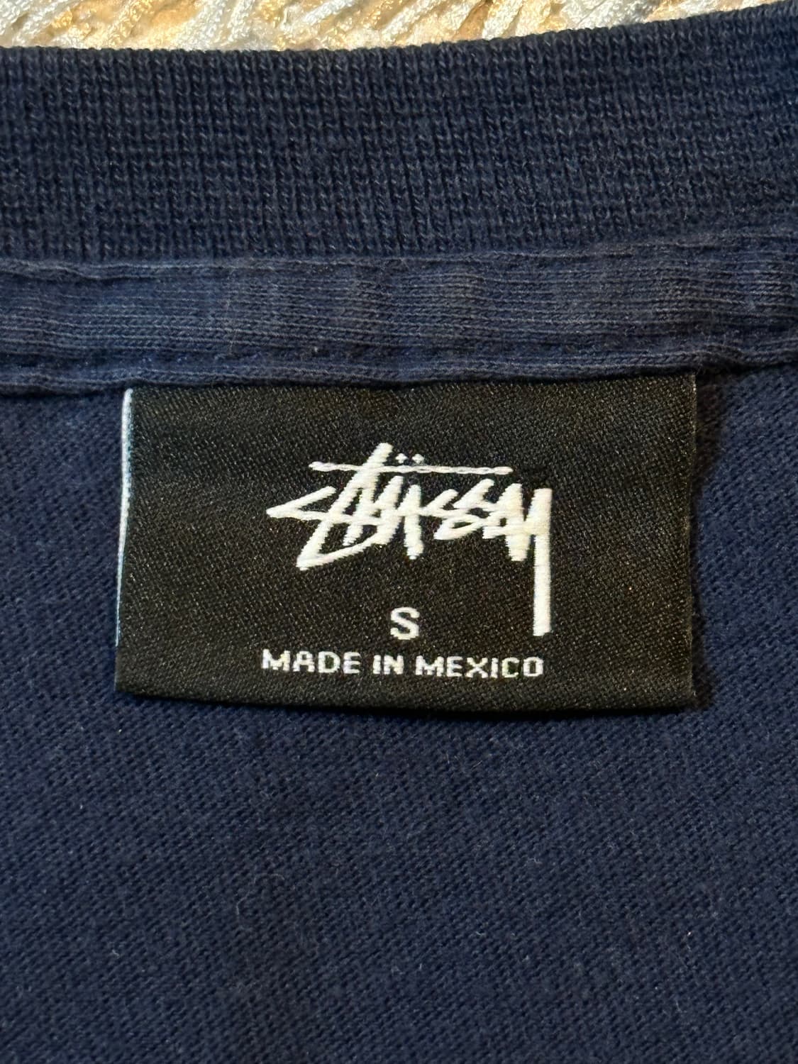 스투시 STUSSY 빅로고 반팔 티셔츠 네이비 상품이미지4