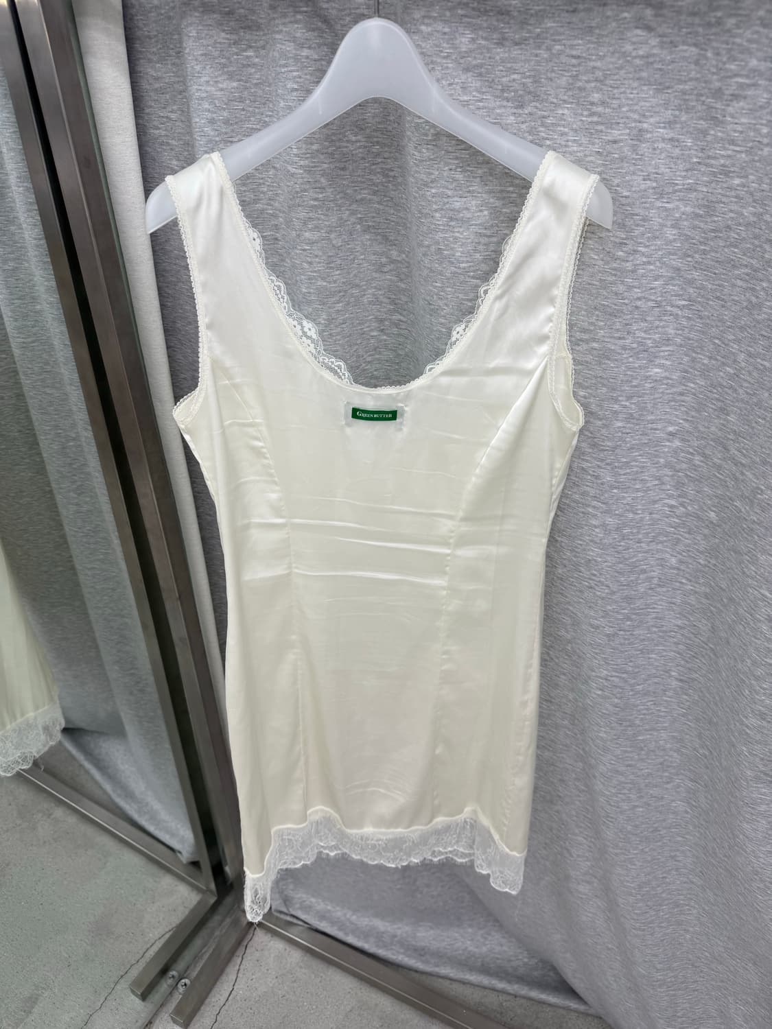 그린버터 muse lace slip dress 상품이미지1