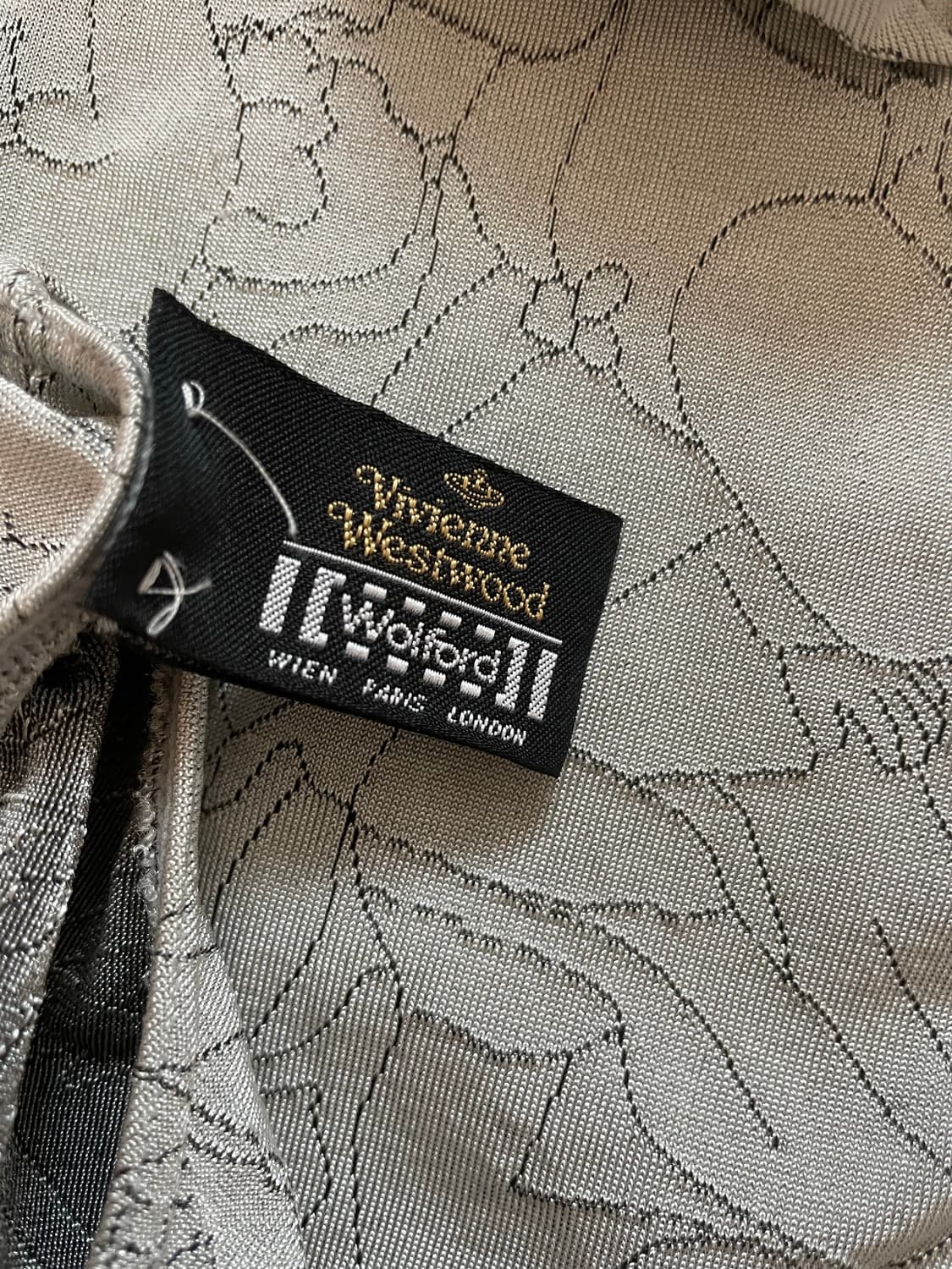 VIVIENNE WESTWOOD x WOLFORD Bodysuit 상품이미지3