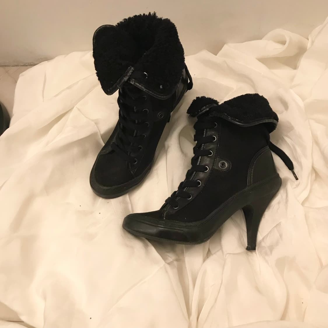 Ash 아쉬 오네갸루 양털 레이스업 힐 부츠 상품이미지3