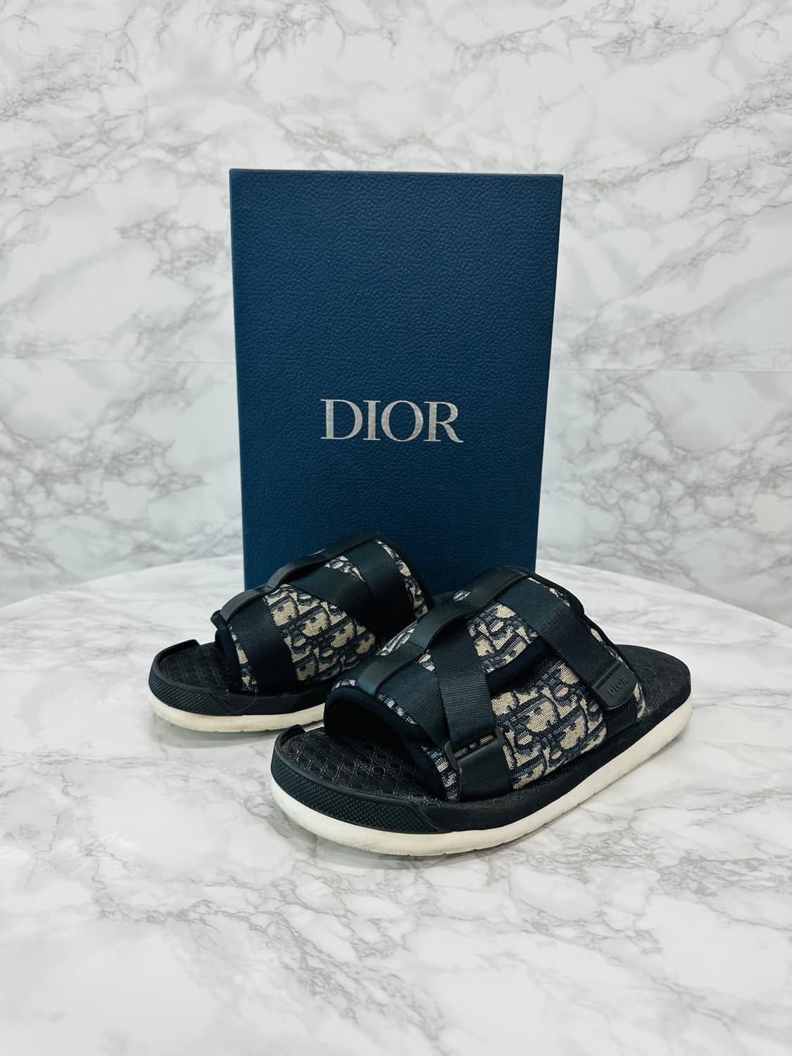 (43) 디올 오블리크 알파샌들  상품이미지1